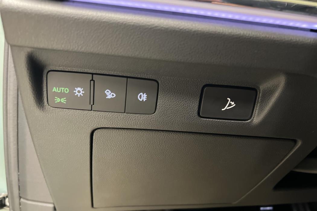 SKODA ENYAQ 2022