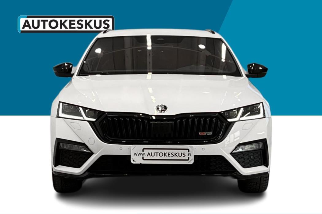 SKODA OCTAVIA 2023