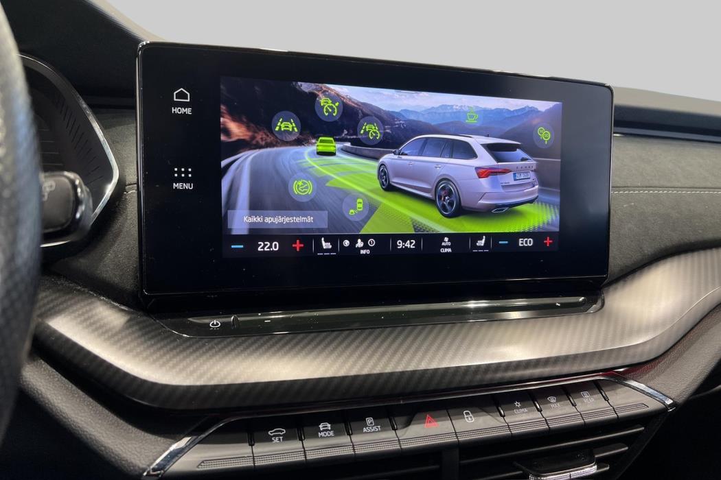SKODA OCTAVIA 2023