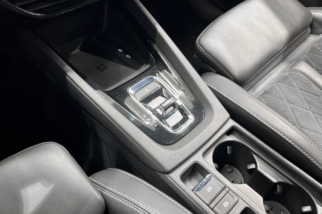 SKODA OCTAVIA 2023