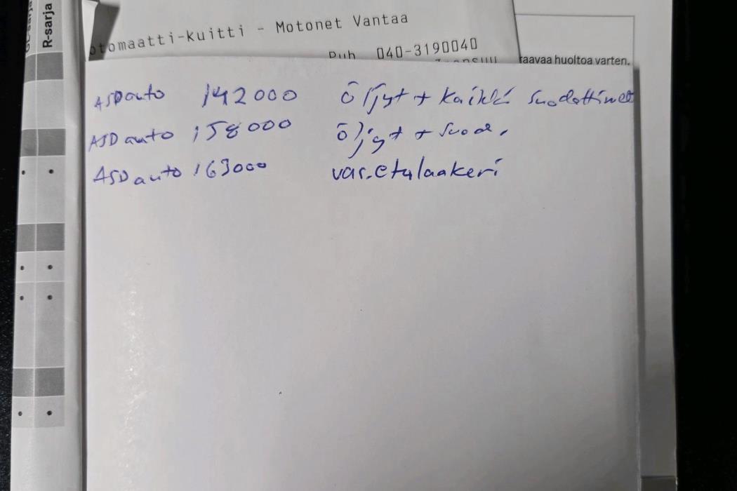 MERCEDES-BENZ A 2011