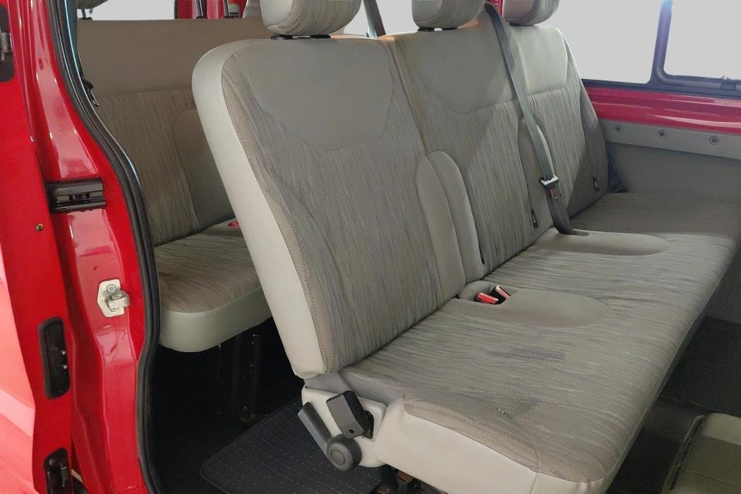 NISSAN Primastar 2011