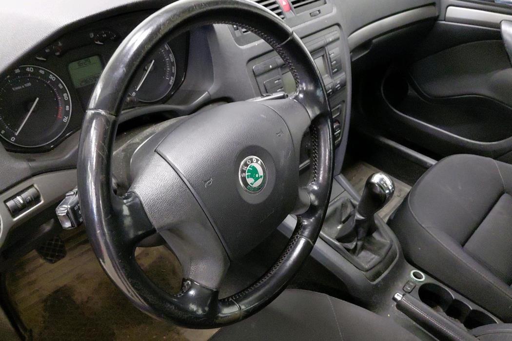 SKODA Octavia 2005