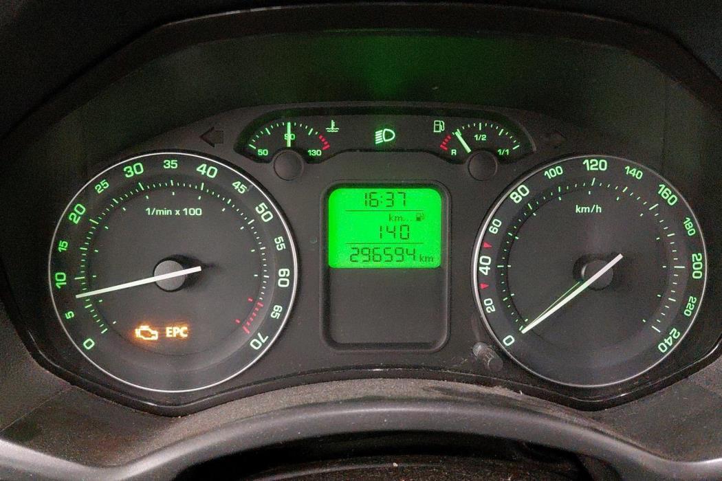 SKODA Octavia 2005