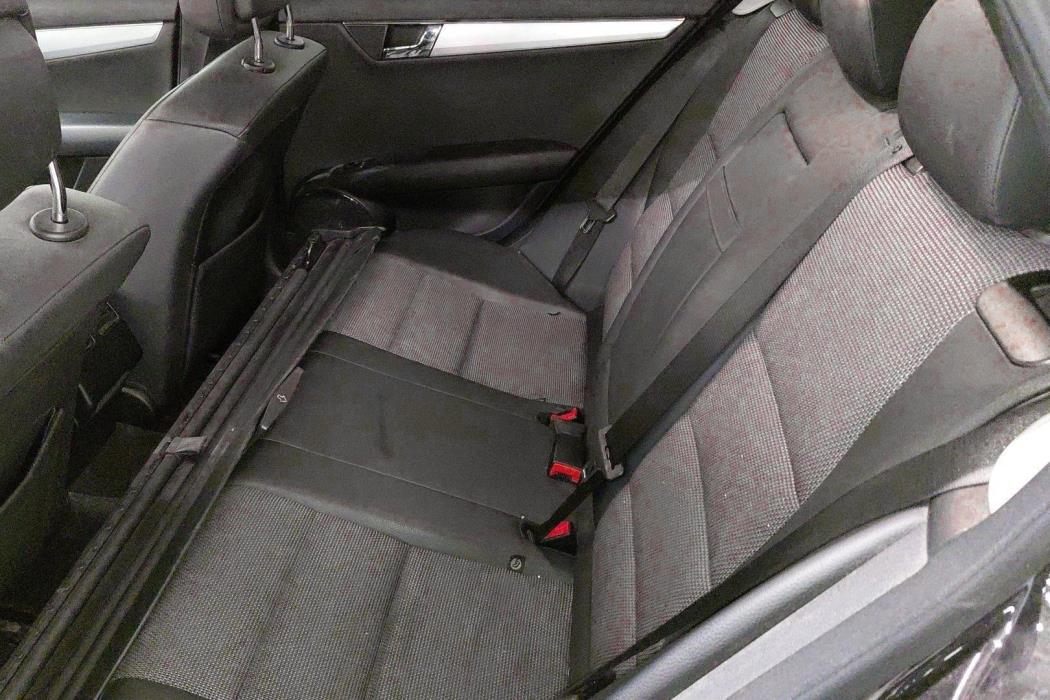 MERCEDES-BENZ C 2009