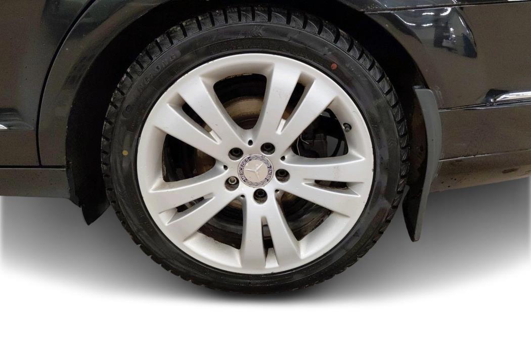 MERCEDES-BENZ C 2009
