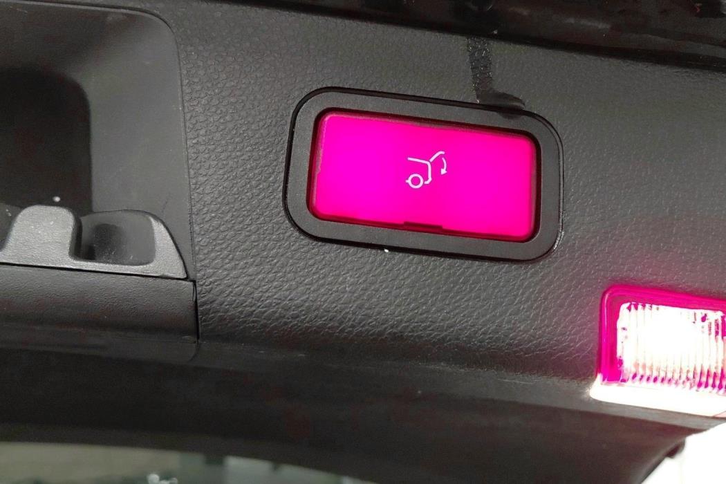 MERCEDES-BENZ C 2009