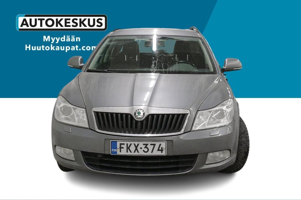 SKODA Octavia 2012