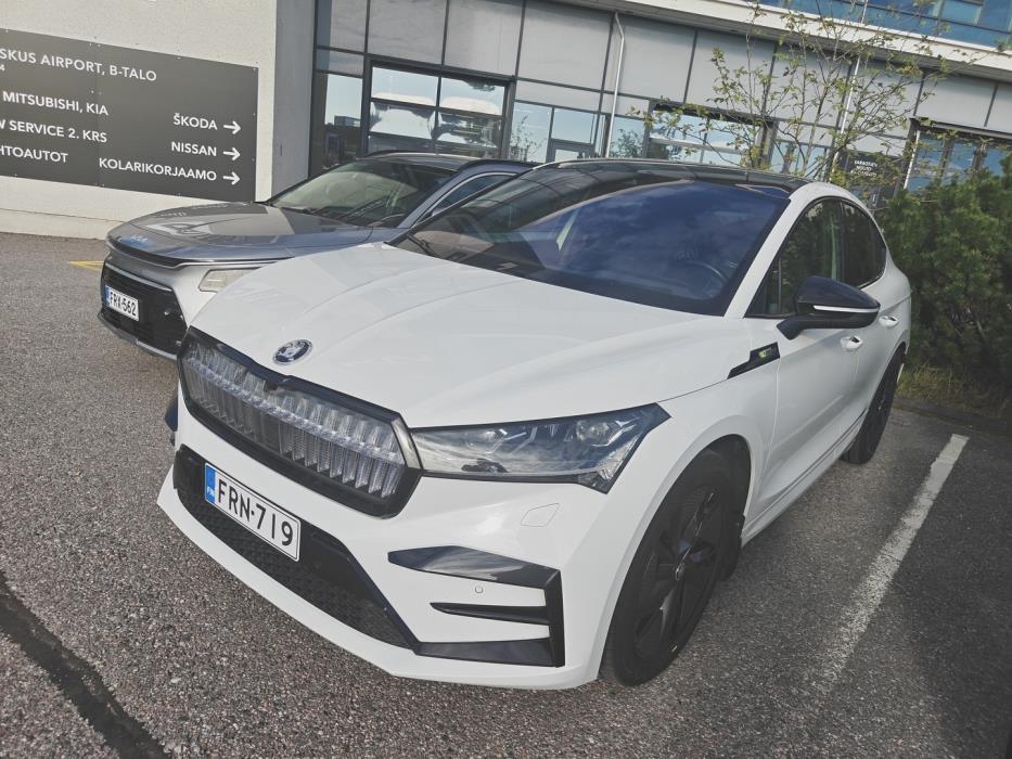 SKODA Enyaq 2023