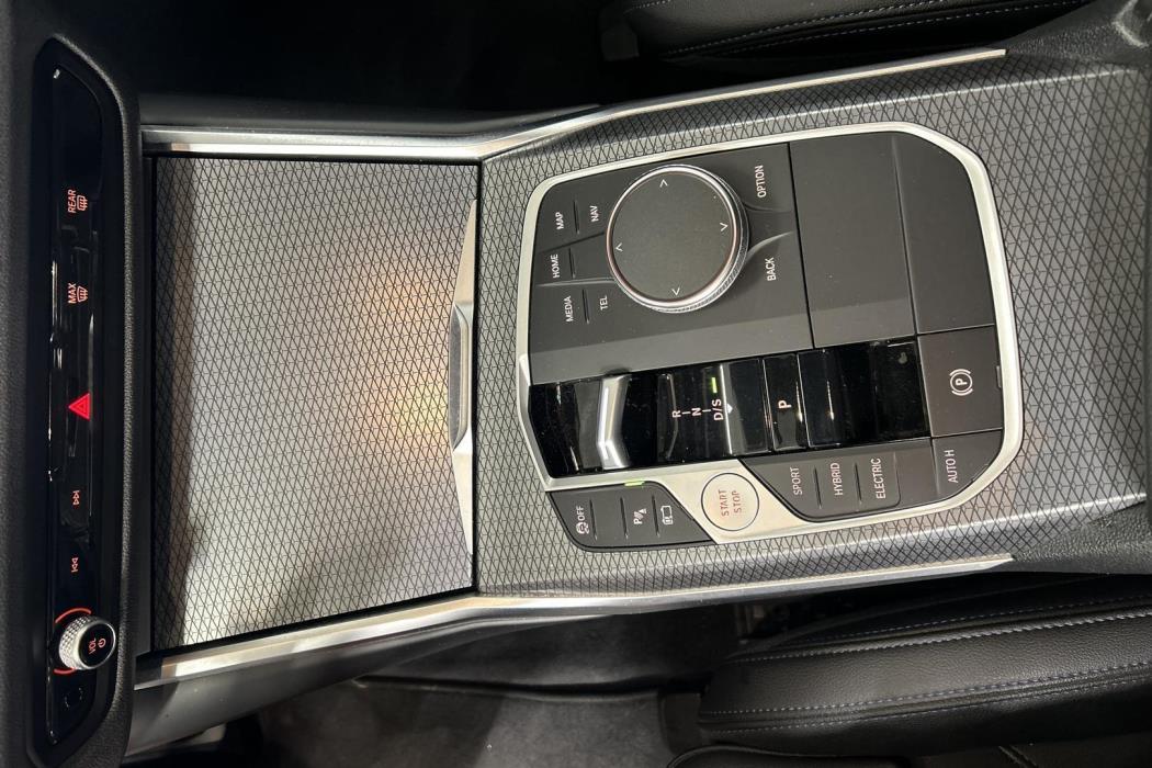 BMW 3-sarja 2023