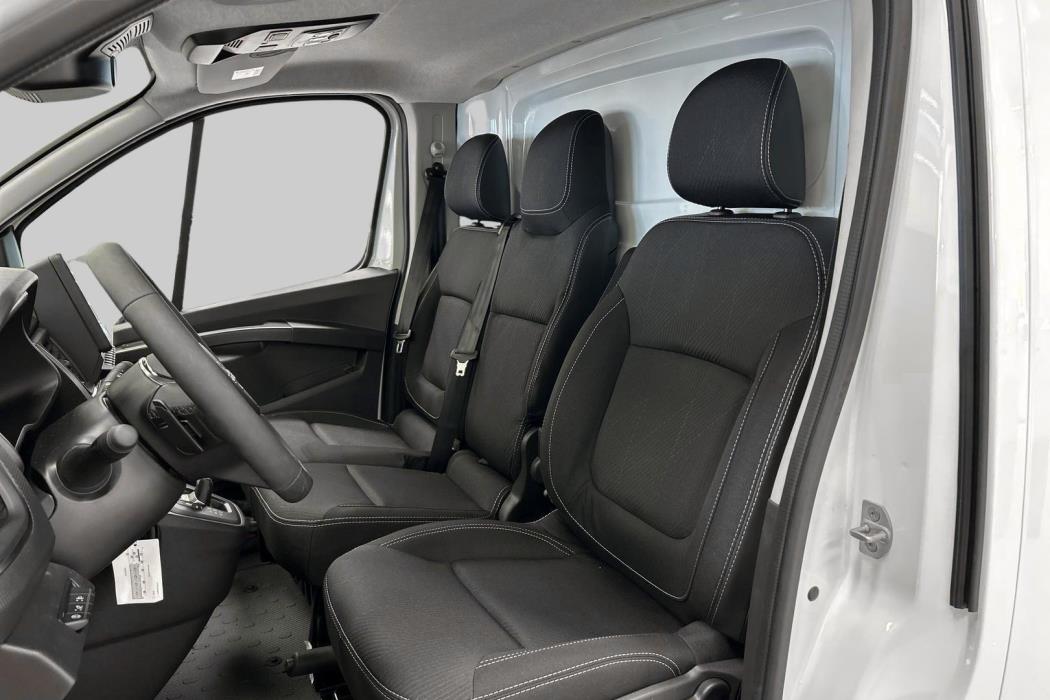 NISSAN Primastar 2026