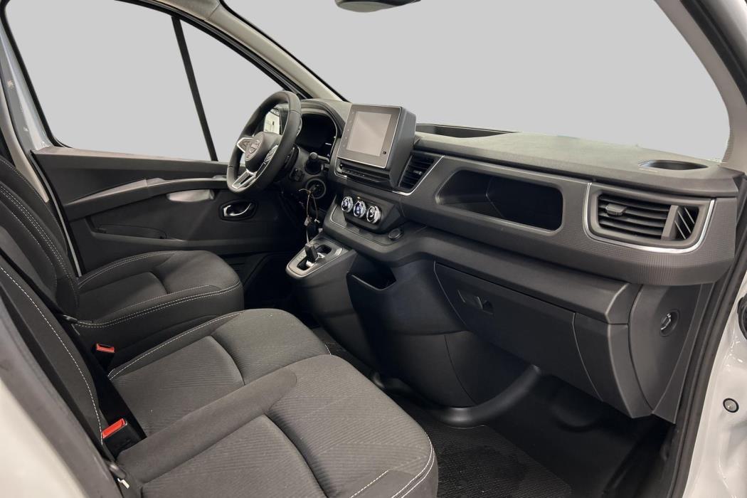 NISSAN Primastar 2026