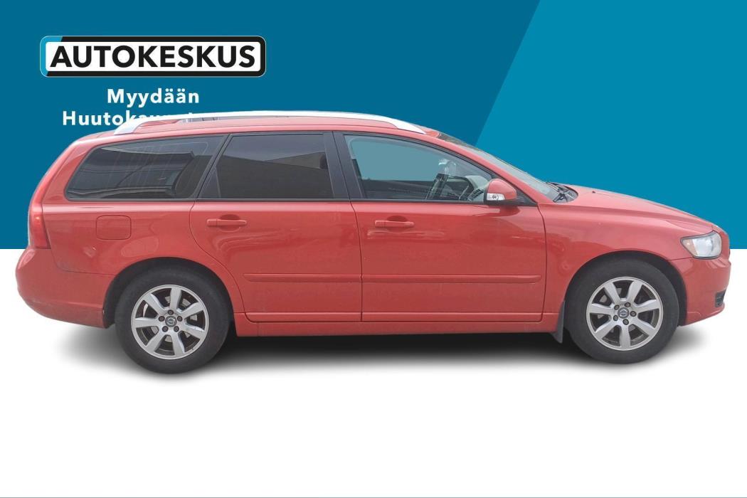 VOLVO V50 2011