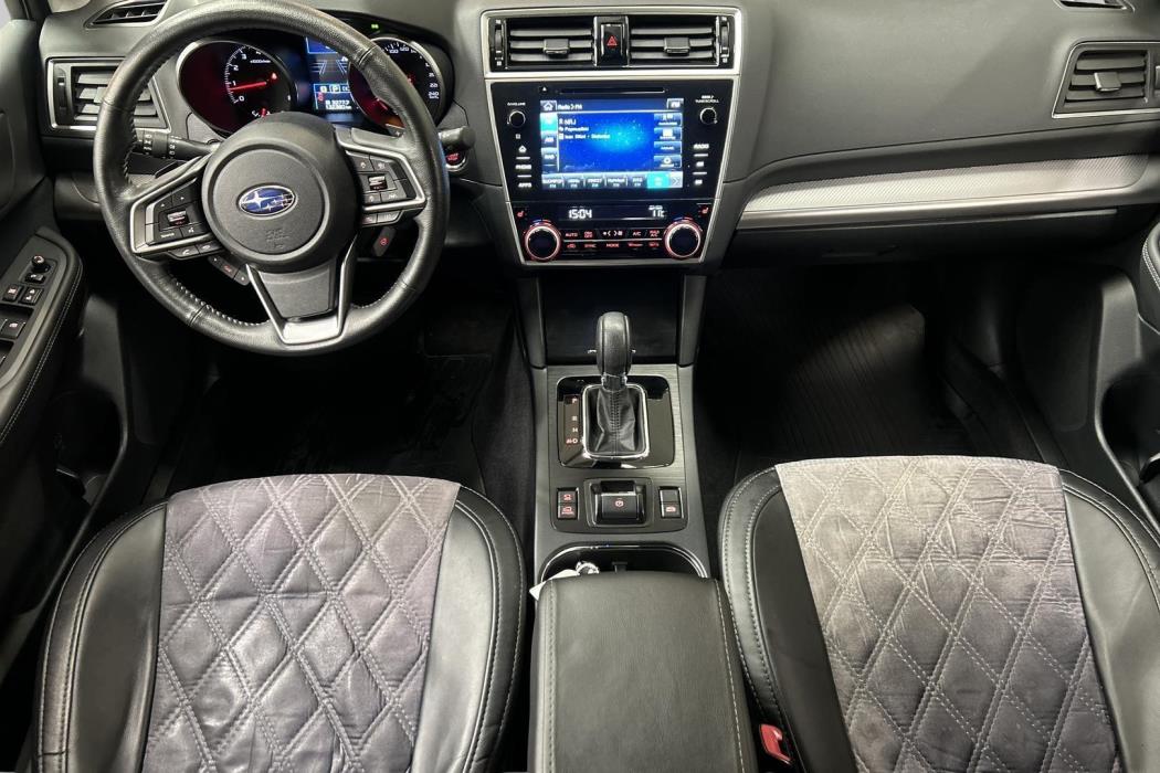 SUBARU Outback 2018