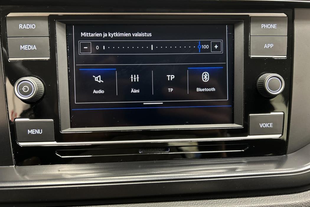 VOLKSWAGEN Polo 2020