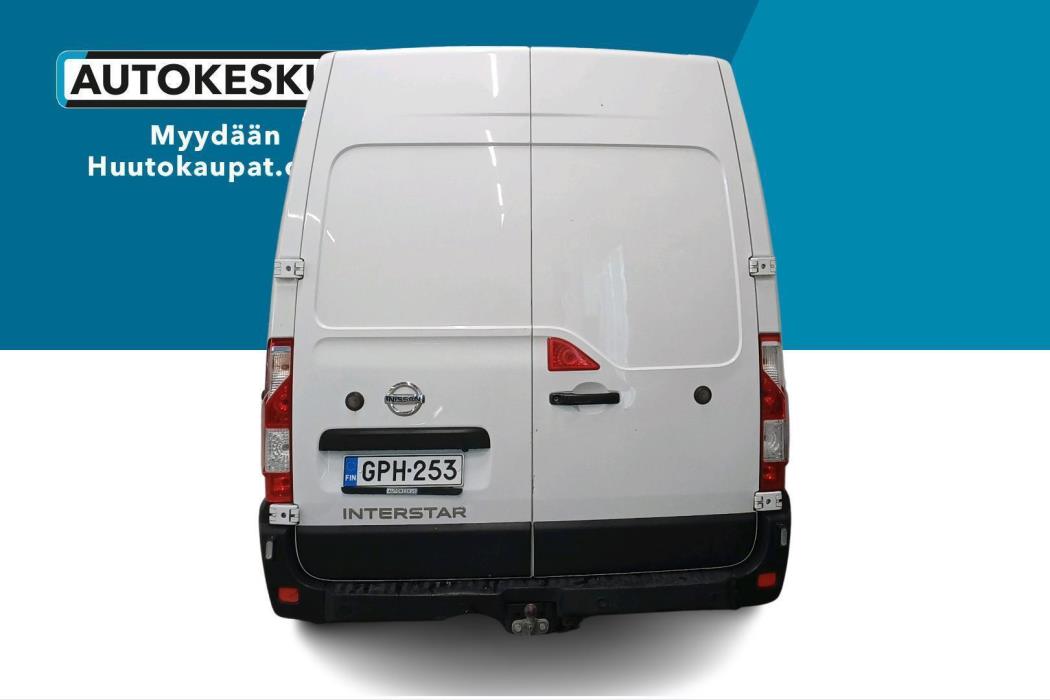 NISSAN Interstar 2022