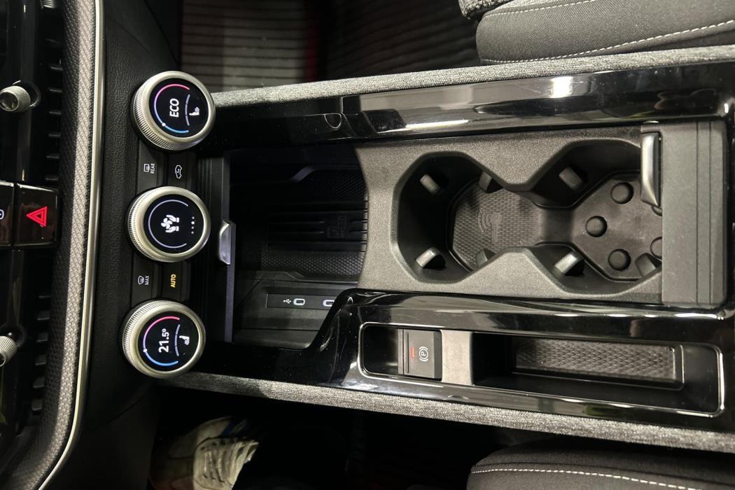 SKODA Superb 2025