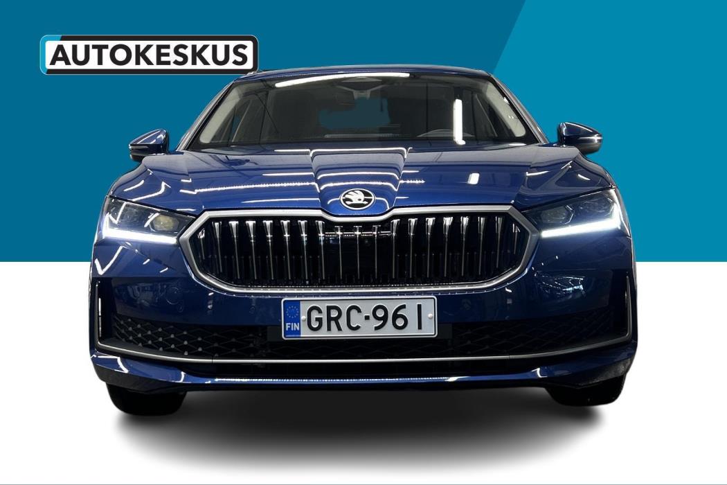 SKODA Superb 2025