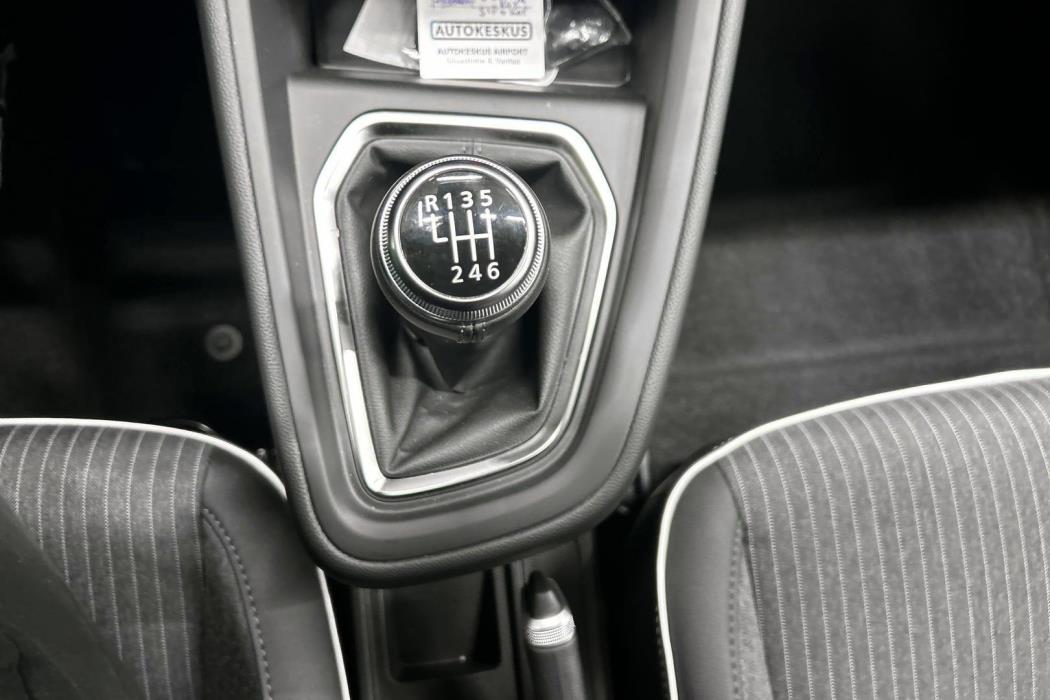 MITSUBISHI Colt 2025