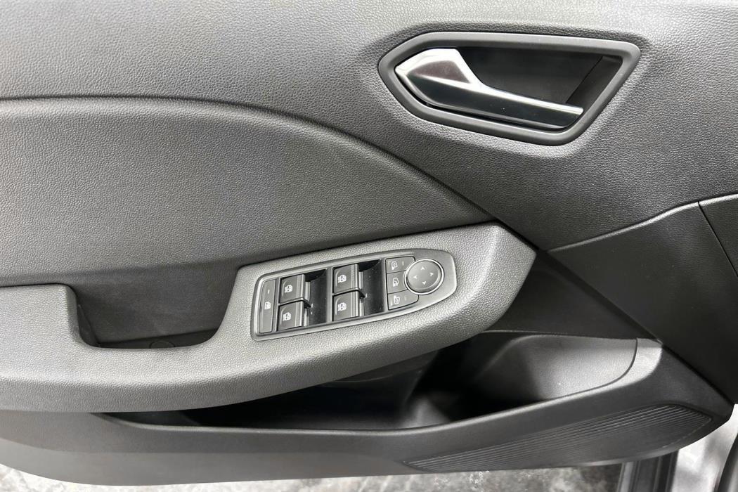 MITSUBISHI Colt 2025