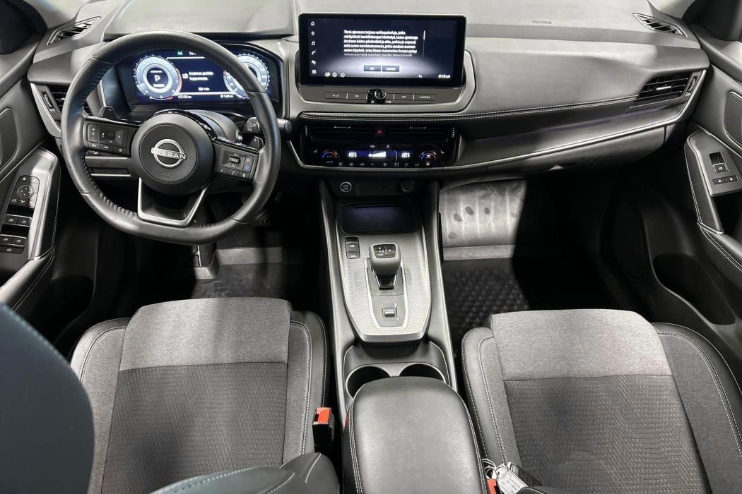 NISSAN Qashqai 2025