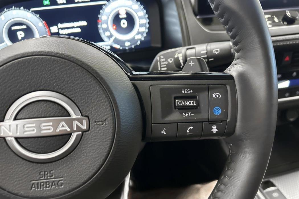 NISSAN Qashqai 2025