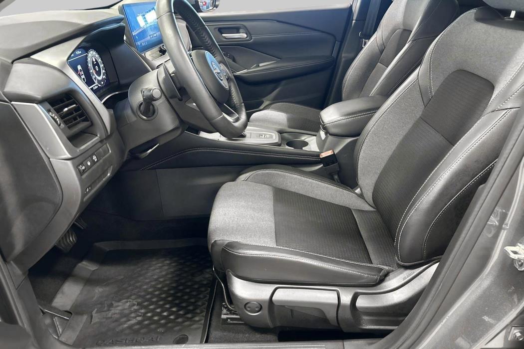 NISSAN Qashqai 2025