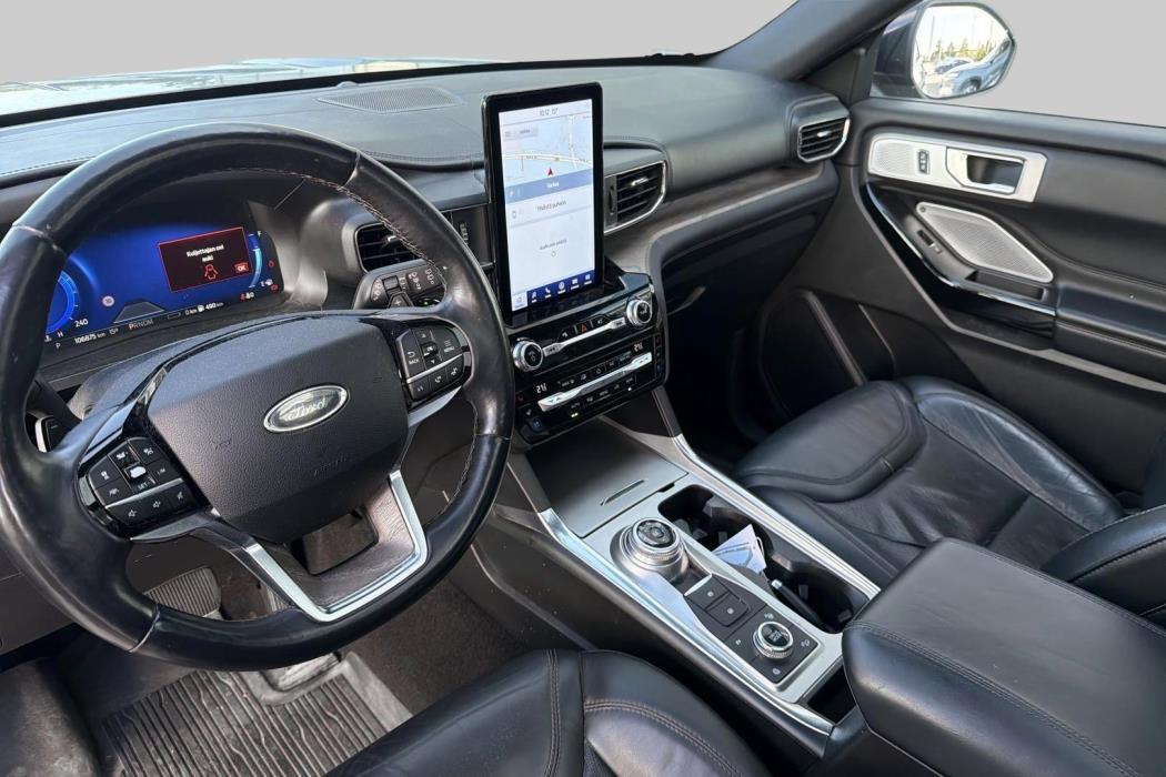 FORD Explorer 2021
