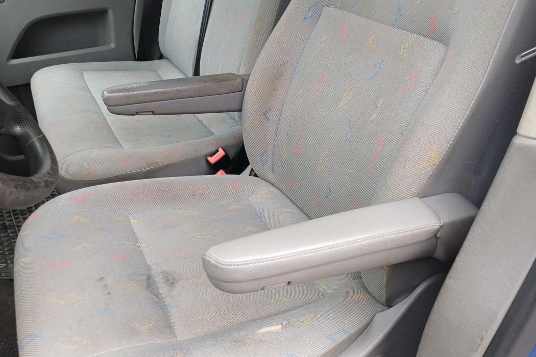 VOLKSWAGEN Transporter 2007