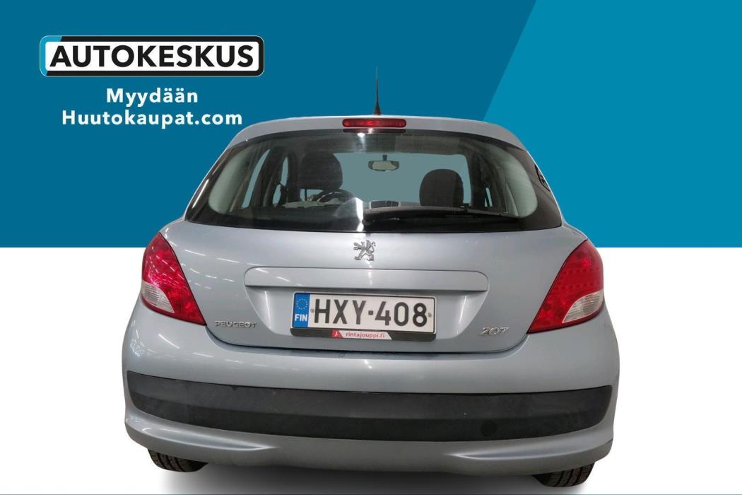 PEUGEOT 207 2011