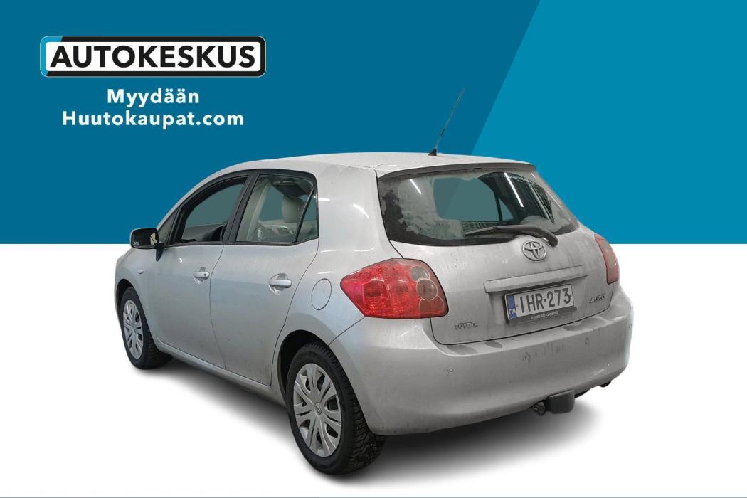 TOYOTA Auris 2009