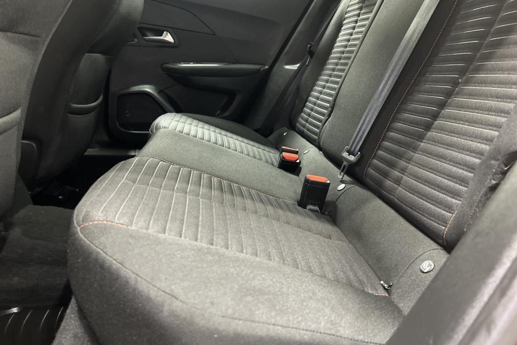 PEUGEOT 2008 2020