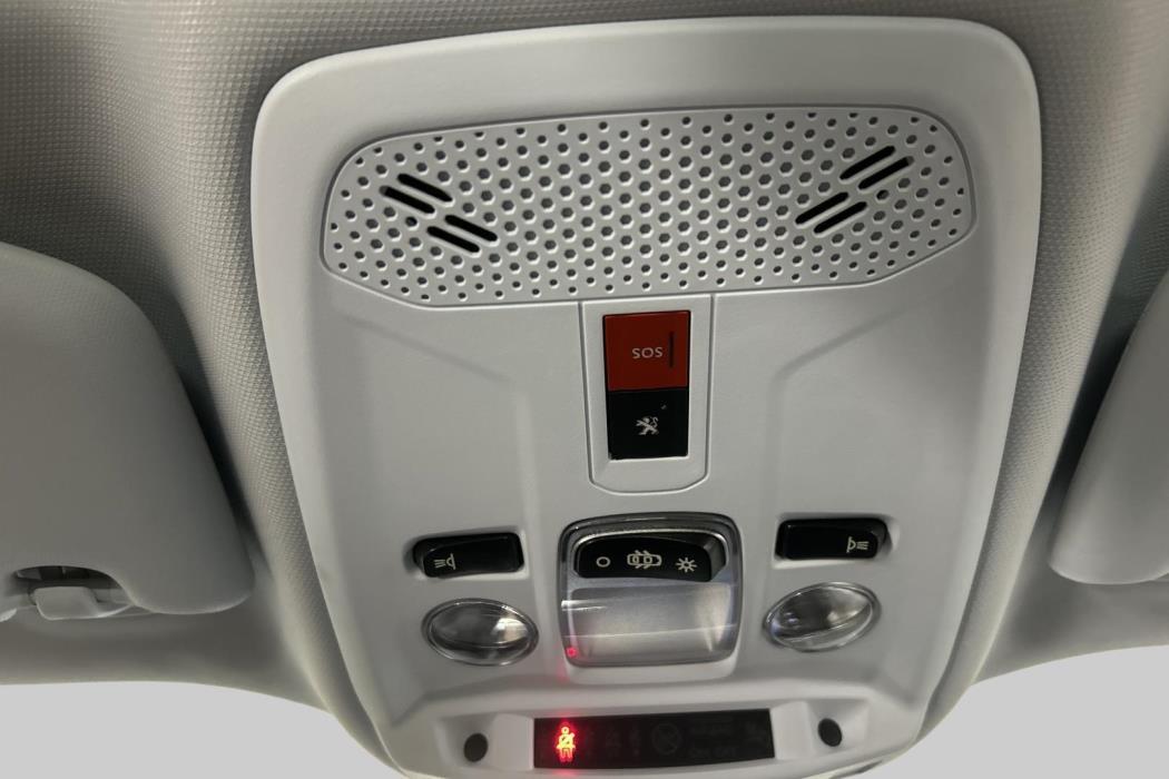 PEUGEOT 2008 2020