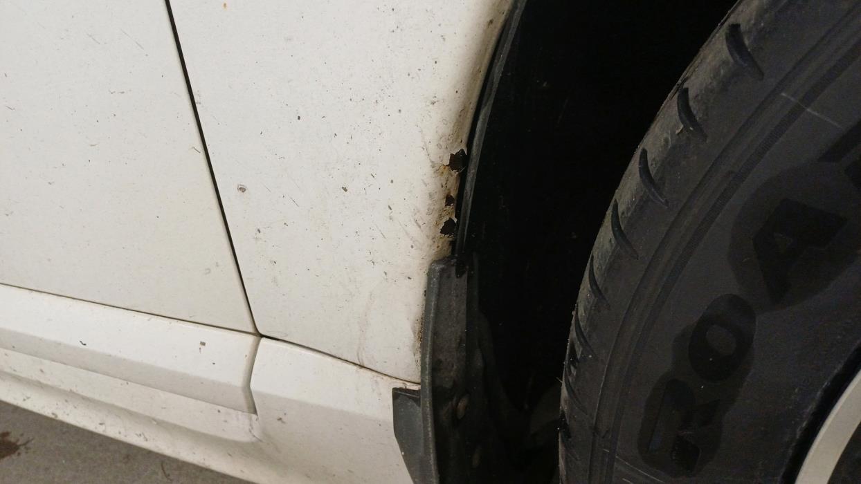 VOLVO V70 2011