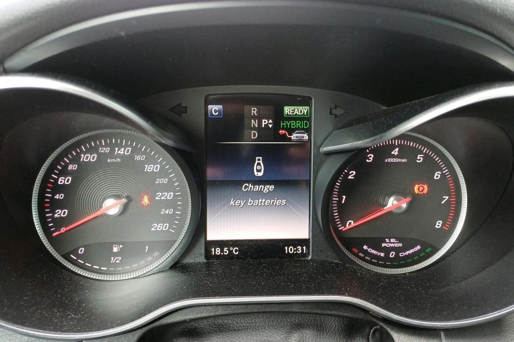 MERCEDES-BENZ C 350 E 2015