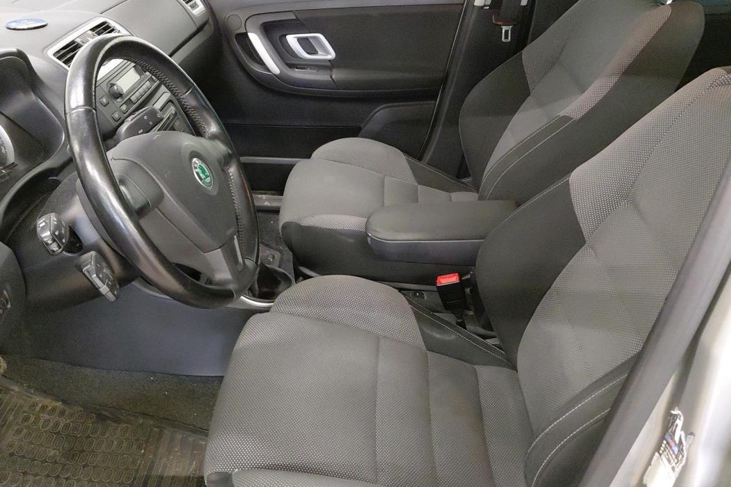 SKODA Fabia 2009