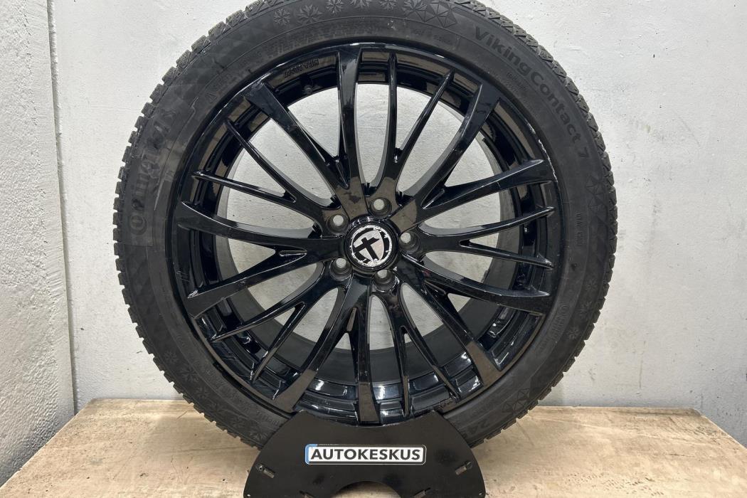 POLESTAR 2 2023