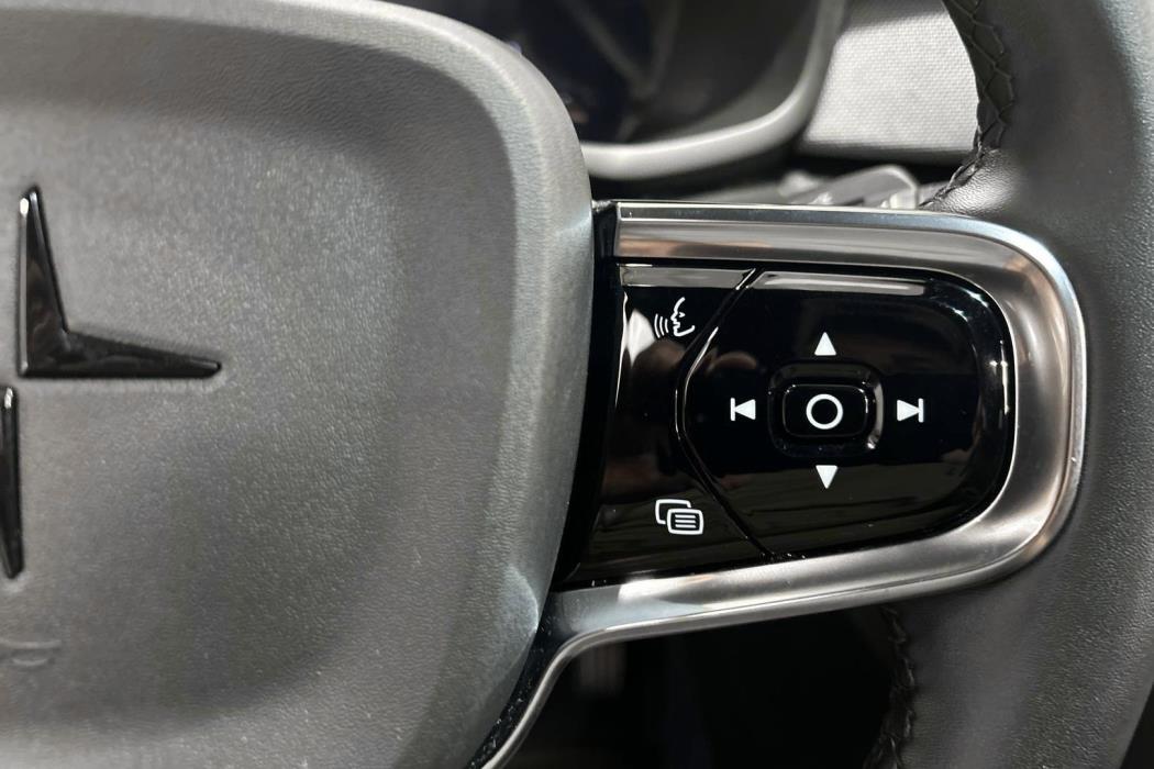 POLESTAR 2 2023