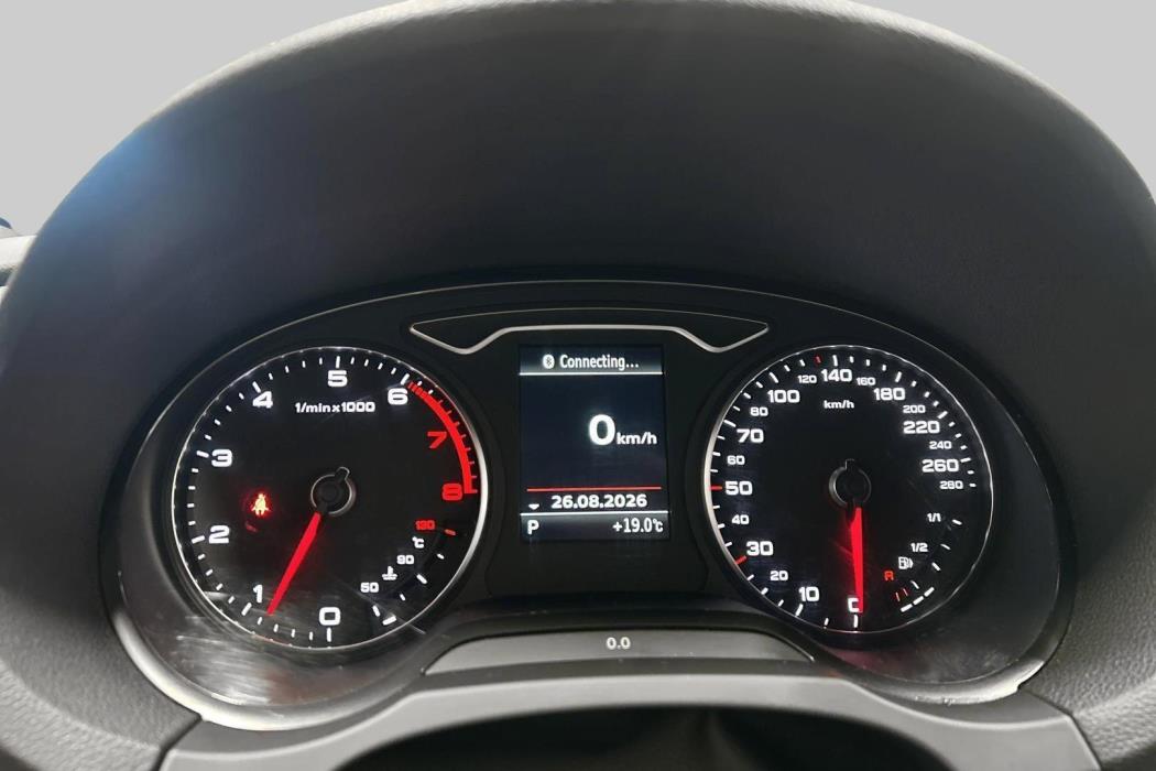 AUDI A3 2015