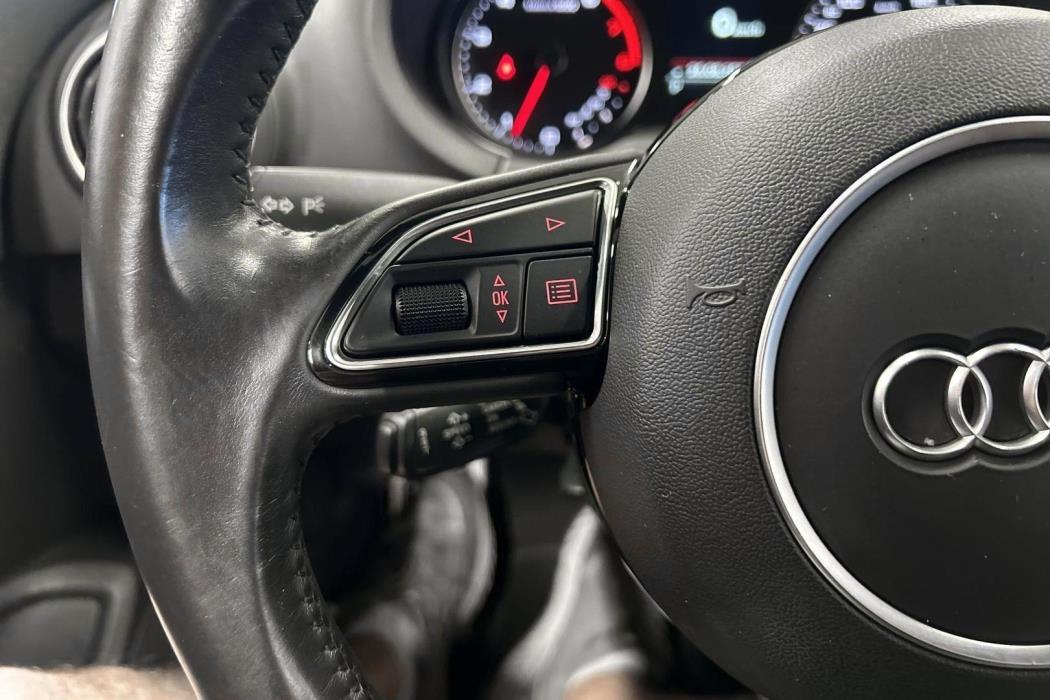 AUDI A3 2015