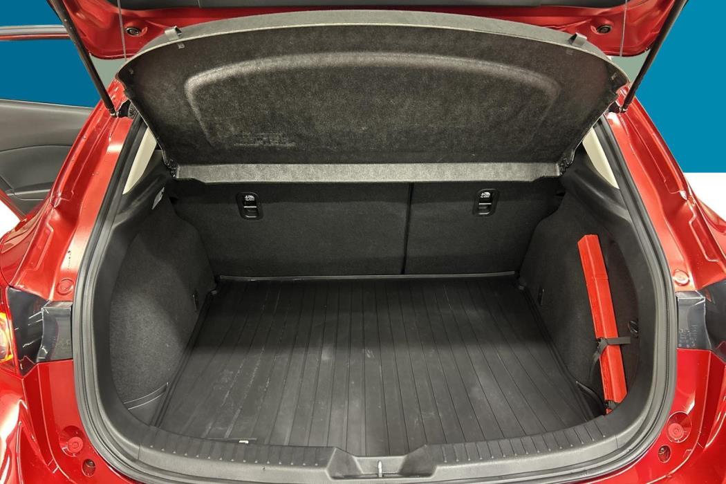 MAZDA Mazda3 2018