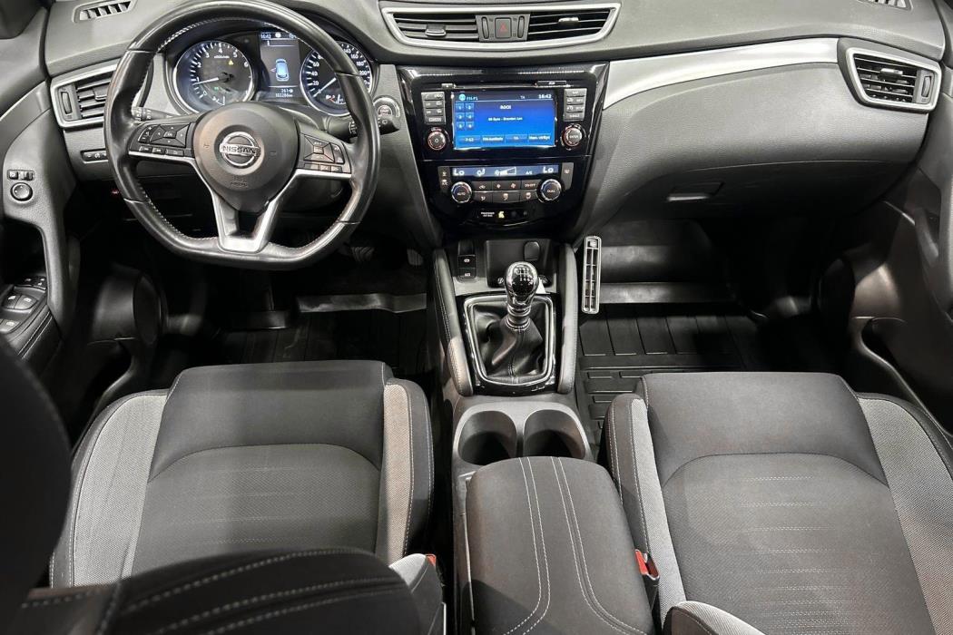 NISSAN Qashqai 2018