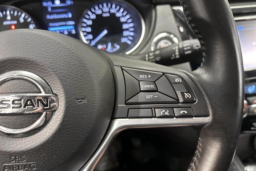 NISSAN Qashqai 2018