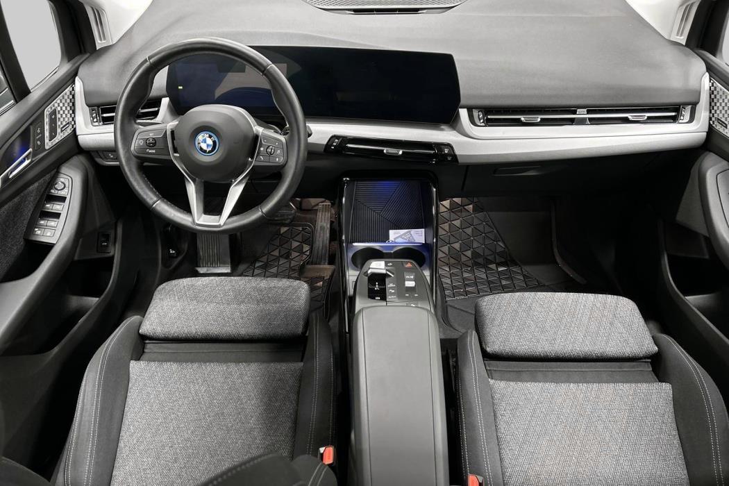 BMW 2-sarja 2024