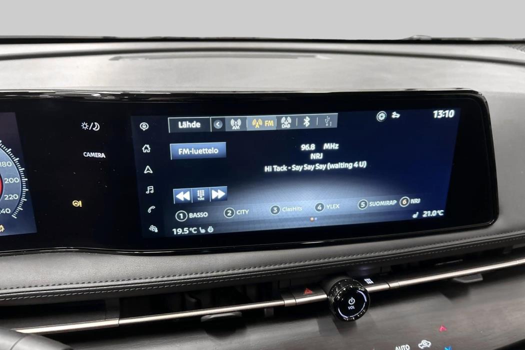 NISSAN Ariya 2025