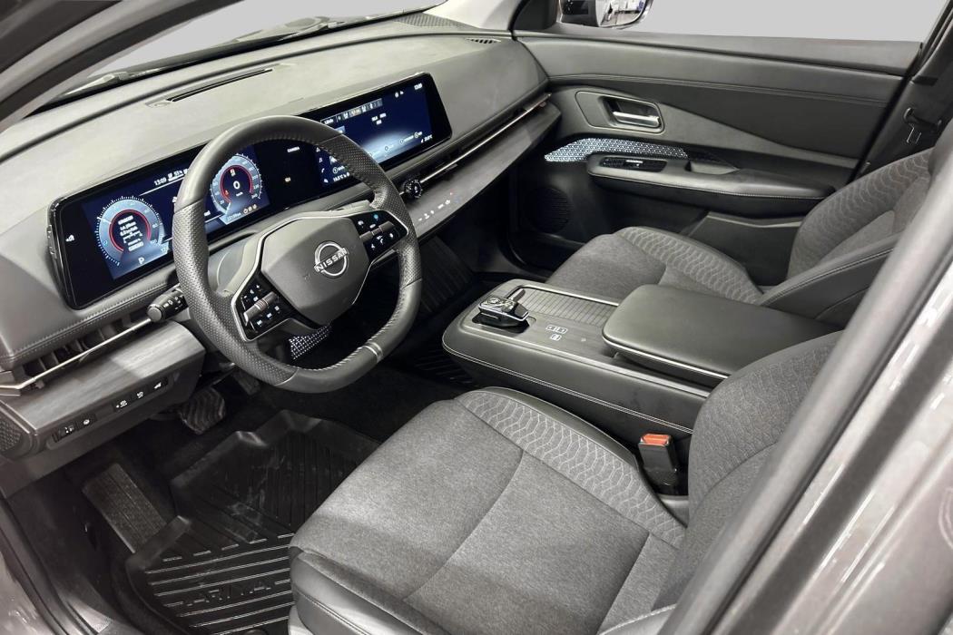 NISSAN Ariya 2025
