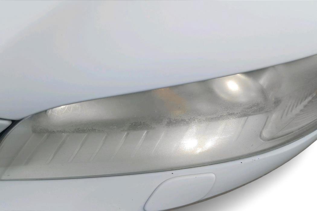 VOLVO V70 2010