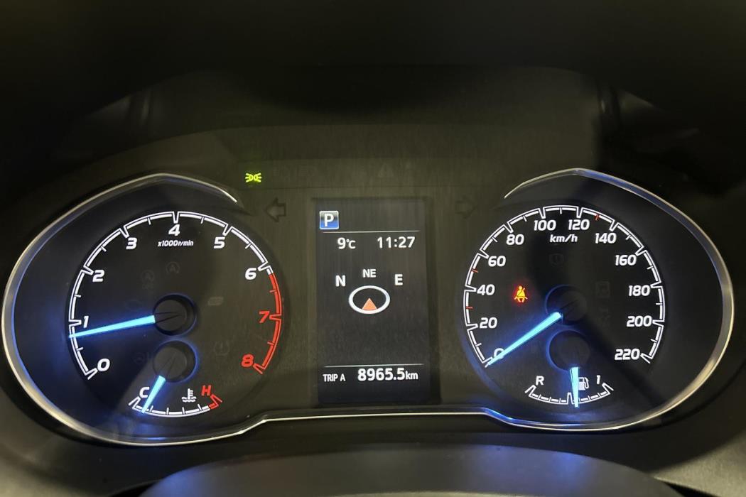 TOYOTA Yaris 2018