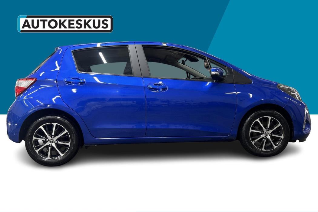 TOYOTA Yaris 2018