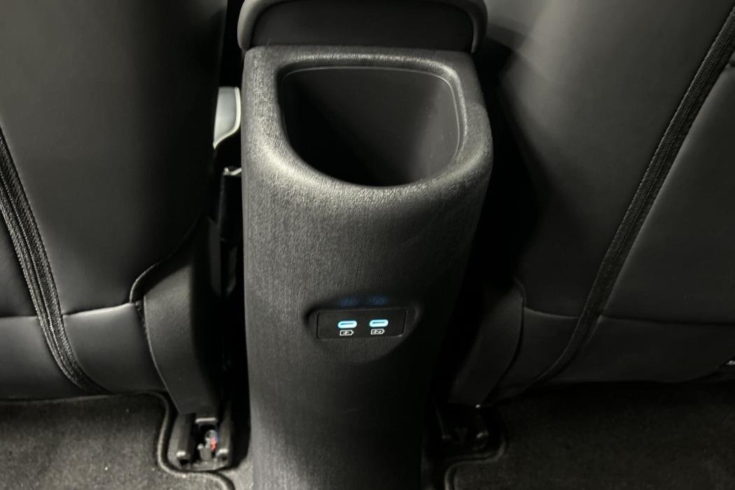 BYD Dolphin 2025